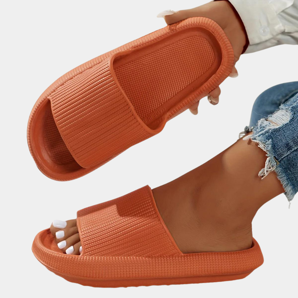 Senta - Rutschfeste Badeschuhe für Damen